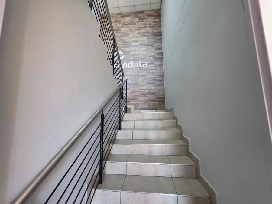 To Let commercial Property for Rent in Langenhovenpark Free State